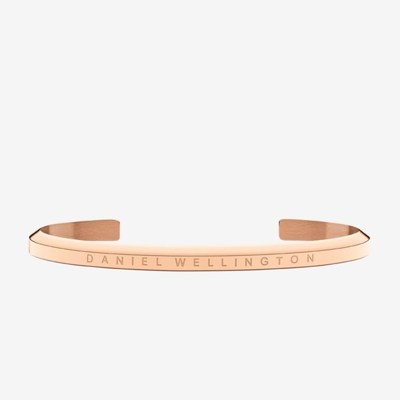 NEW Daniel Wellington Classic Bracelet Rose Gold Cuff M - Picture 1 of 11